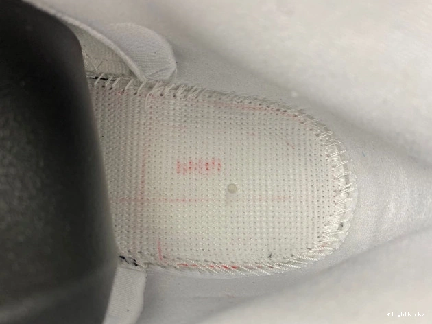 Air CT8013-162 12 Taxi Red Jordan 1002